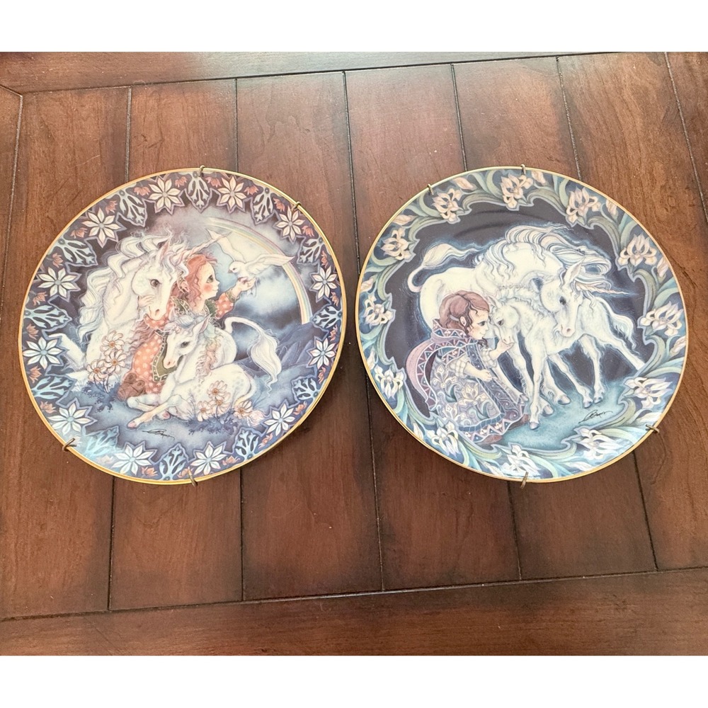 Reco Collector Plates Set of 2 8.5in Blue Jody Bergsma Unicorn